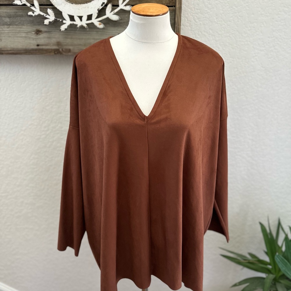 Bryn Walker V-Neck Brown Faux suede Top ladies‎ size Large NWT